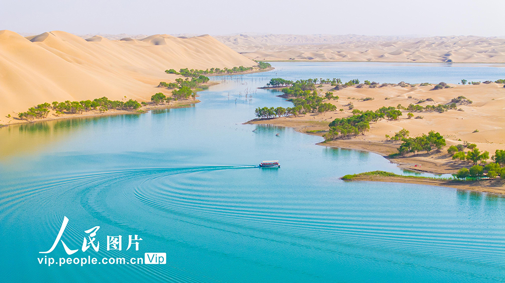 新疆尉犁：羅布湖美景如畫