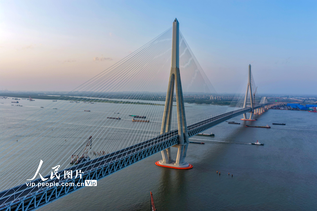 江蘇：常泰長江大橋進行靜態荷載試驗【8】