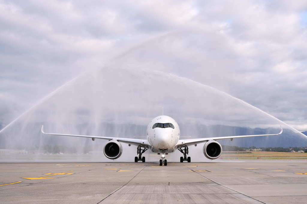 上海至日內瓦首條直飛航線開通