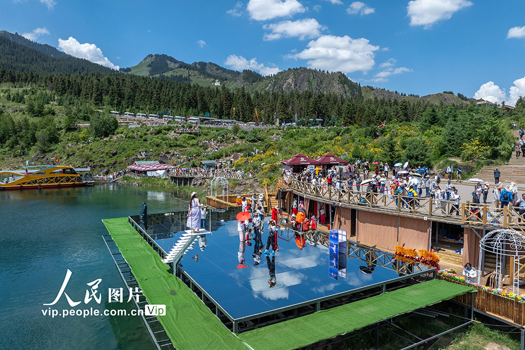 新疆阜康：夏日天池風光美【3】