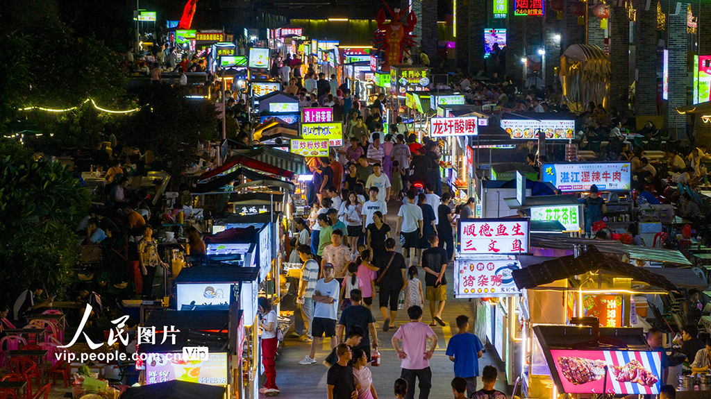 廣西梧州:夏日夜市人氣旺【5】