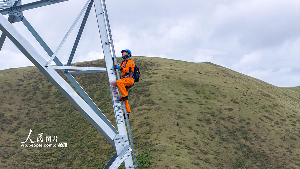 四川康定:金上至湖北±800千伏特高壓直流輸電工程進入最后驗收階段【4】