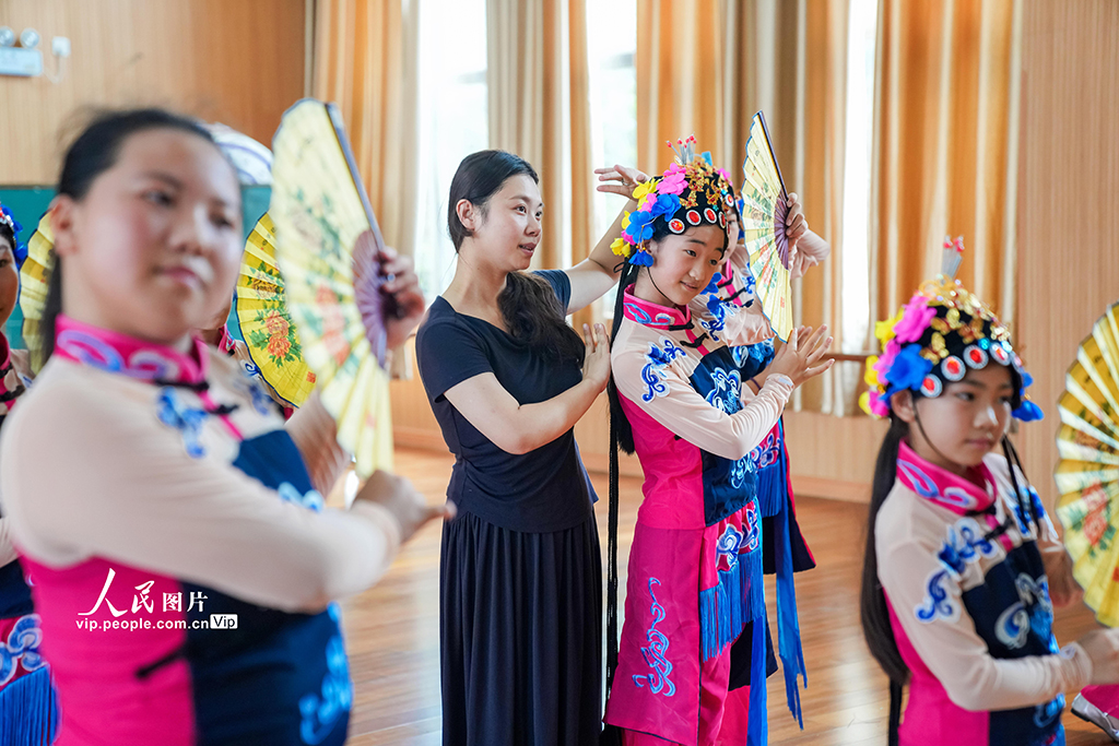 江西撫州：學習采茶戲【4】