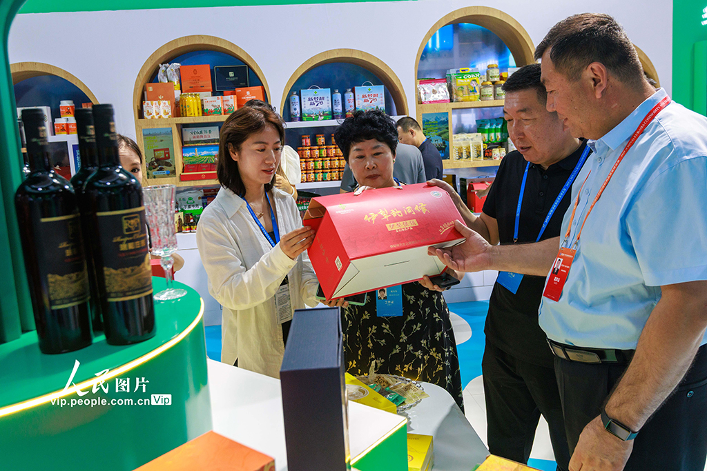 新疆烏魯木齊：2025（中國）亞歐商品貿易博覽會開幕【5】