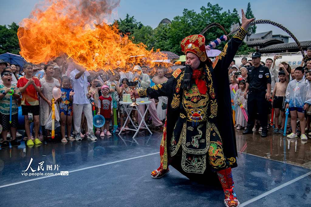 四川成都：洛帶古鎮第25屆客家水龍季啟幕【2】