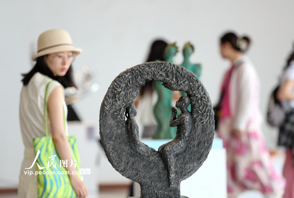 上合組織國家雕塑展在青島開幕【6】