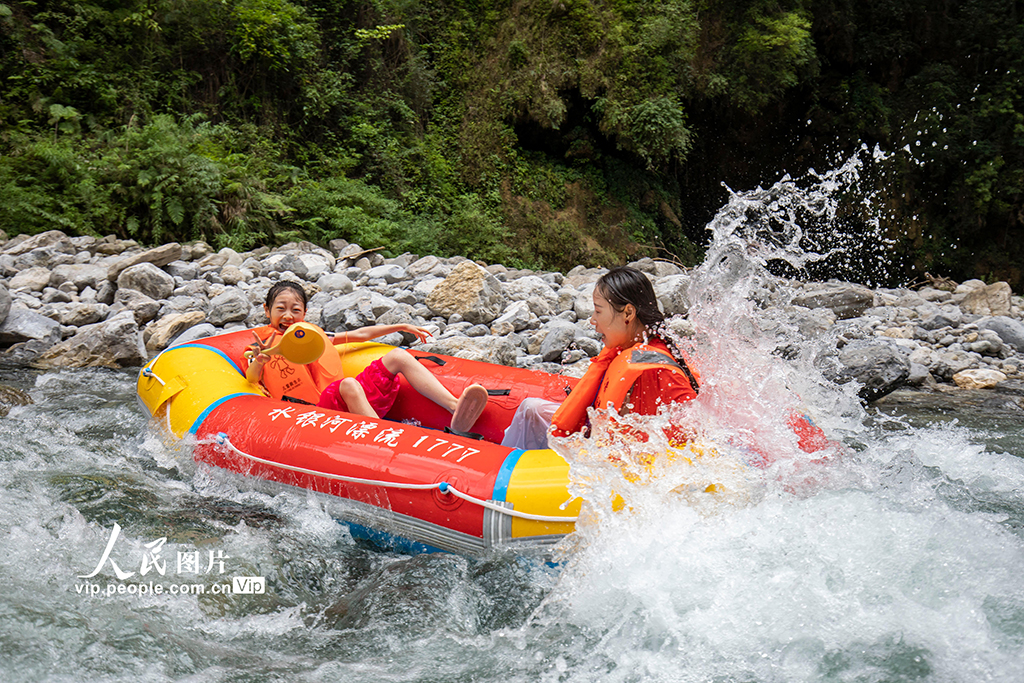 貴州桐梓:峽谷漂流 樂享清涼【2】