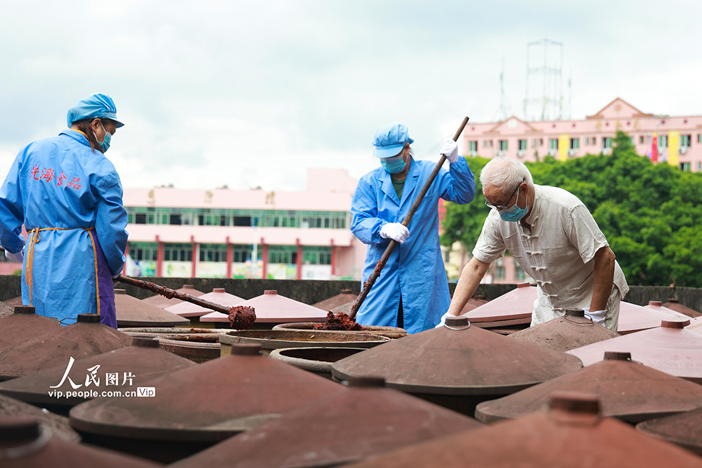 四川遂寧:傳統古法釀豆瓣醬【4】