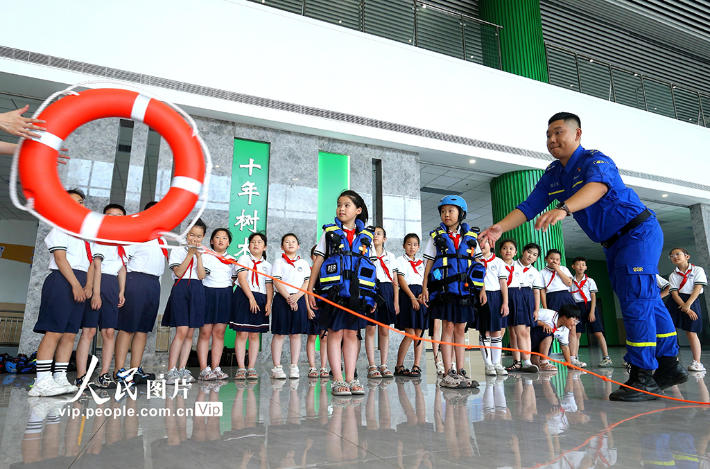 山東青島:防溺水 迎暑假【2】