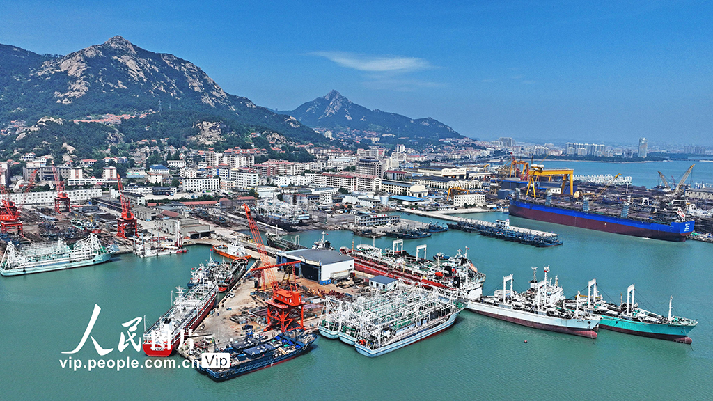 山東榮成:造船企業趕制訂單【6】