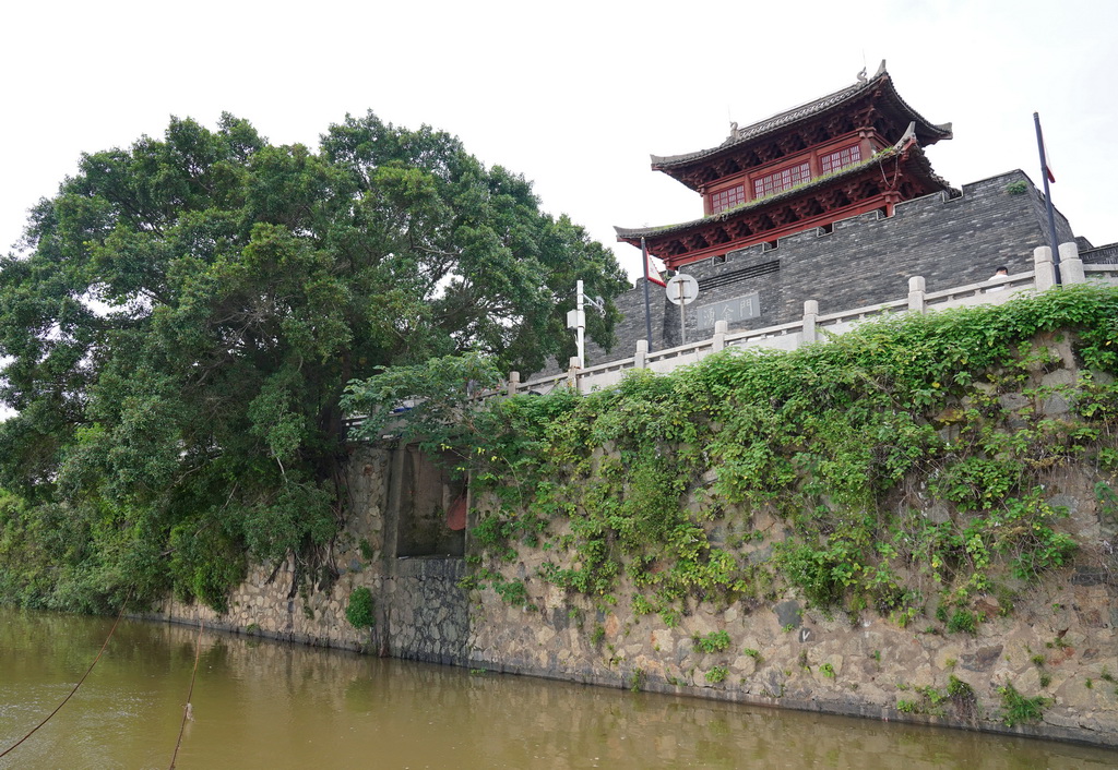 這是位于贛州古城涌金門下的福壽溝水窗（6月18日攝）。