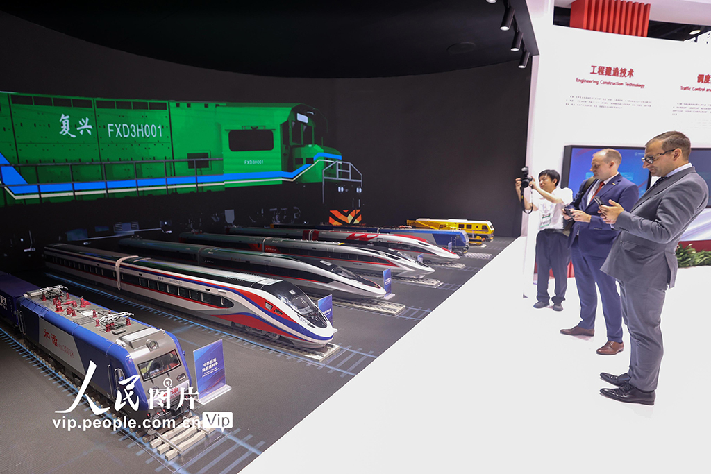 第十七屆中國國際現代化鐵路技術裝備展覽會開幕【2】