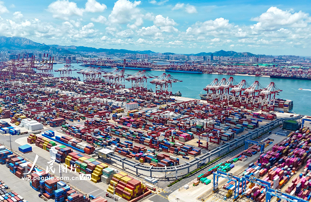 山東港口青島港2025年上半年新增航線11條【5】