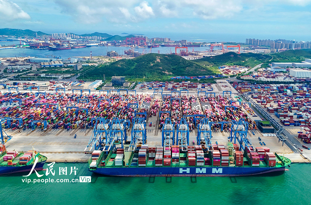 山東港口青島港2025年上半年新增航線11條【7】