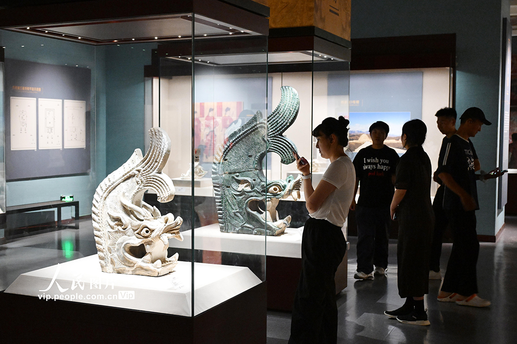 寧夏銀川：博物館迎來參觀熱【6】