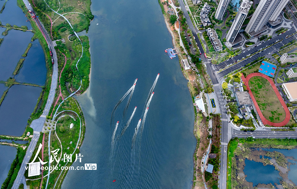 廣東茂名：水上救援演練 防汛應急保安全【2】