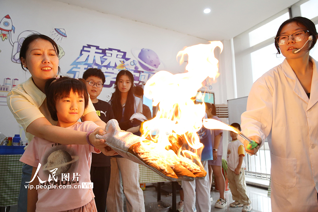 江蘇連云港:探秘石化科技館【2】