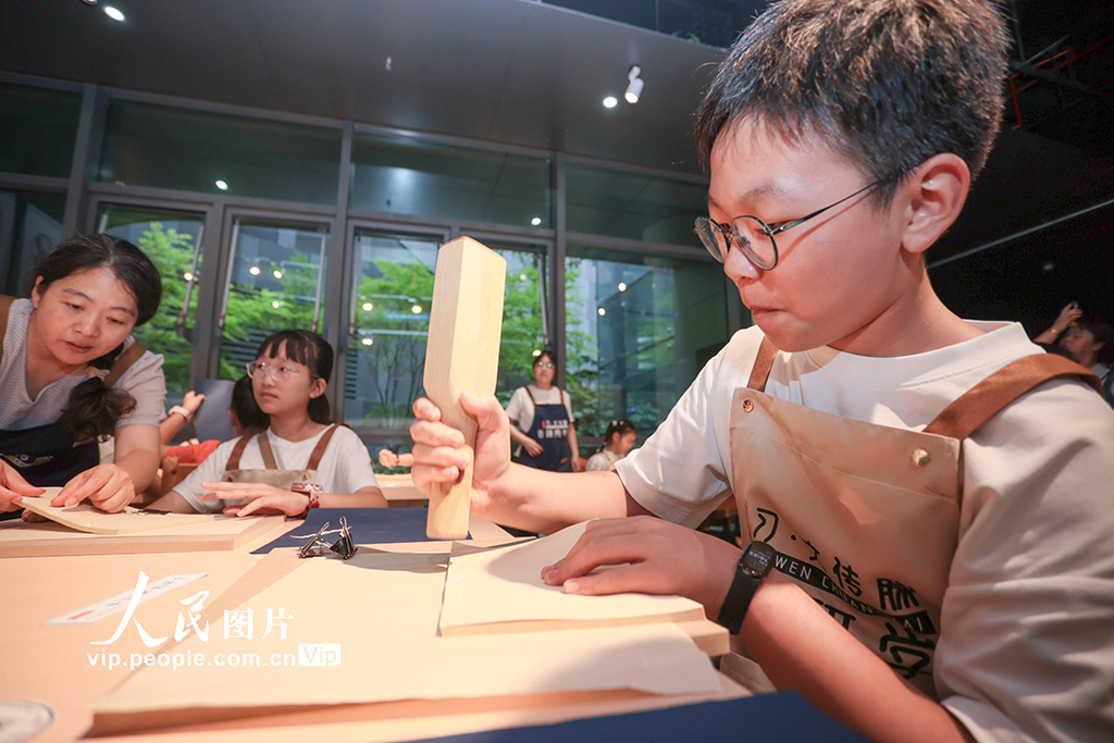 四川遂寧:暑期研學 體驗古籍修復【6】