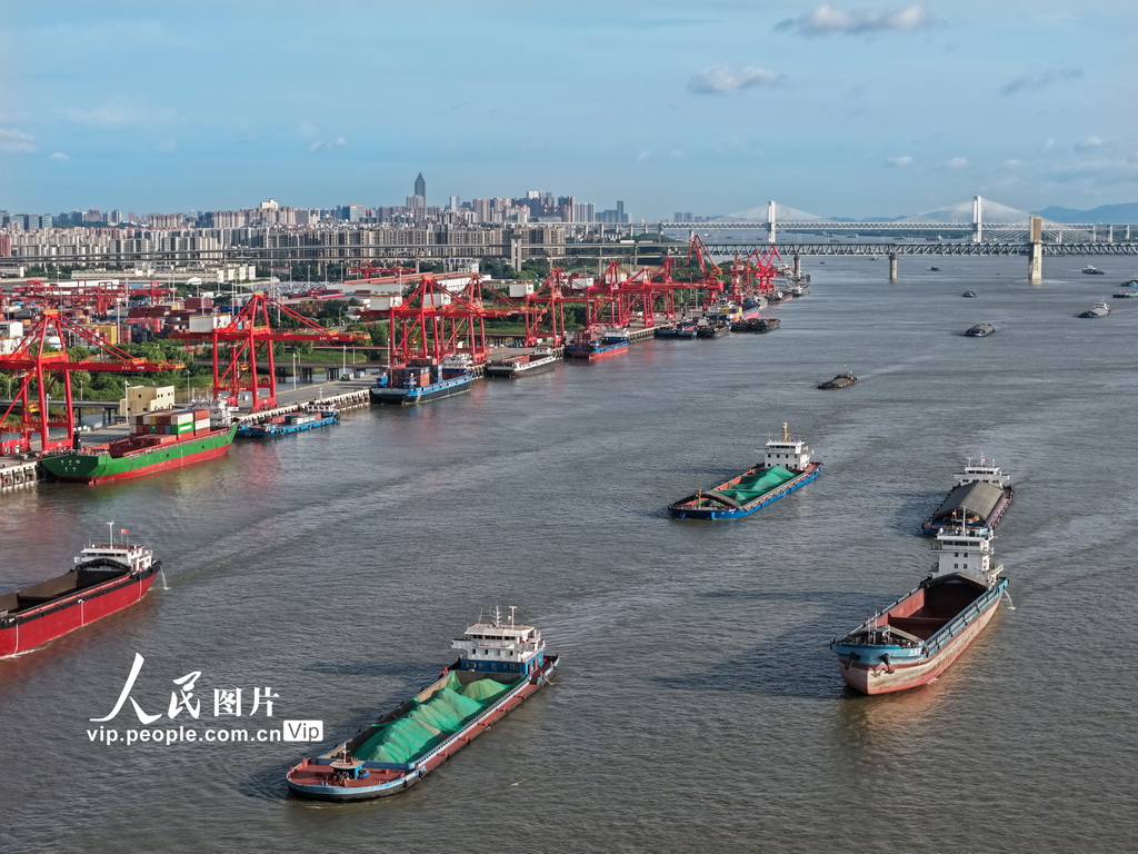 安徽蕪湖：智慧港口生產忙【3】