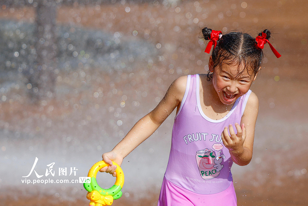 安徽黃山:親水逐浪享清涼【2】