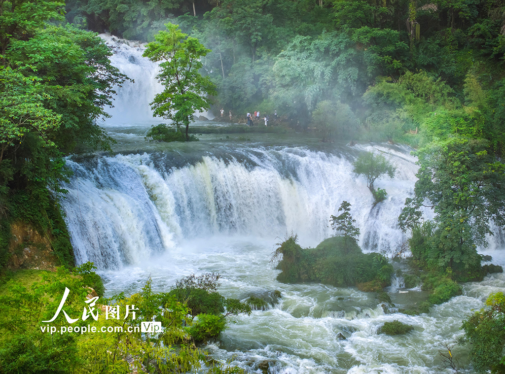 廣西靖西：二郎瀑布景色壯觀【2】