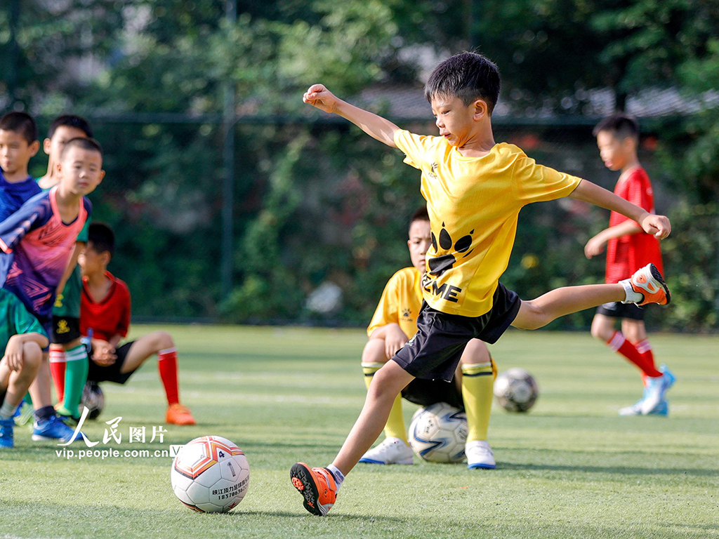 江西峽江:快樂足球 多彩暑假【5】