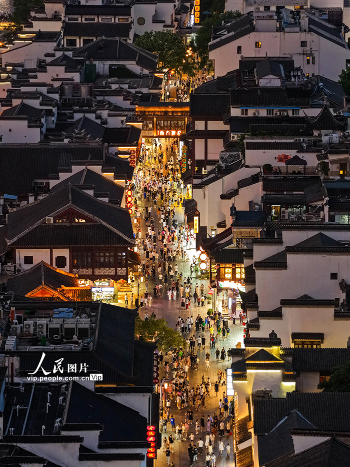 江蘇南京：夫子廟游人如織【4】