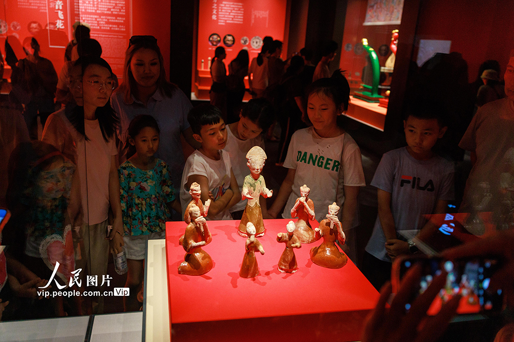 新疆烏魯木齊：博物館迎來參觀熱