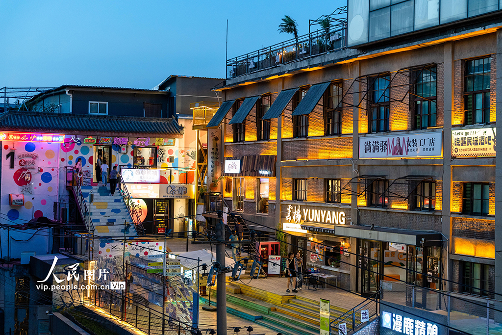 陜西西安:文化創意街區人氣旺【5】