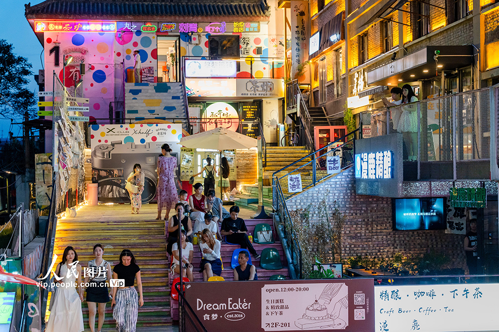 陜西西安:文化創意街區人氣旺【6】