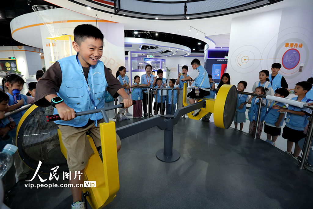 安徽蒙城：夏令營里“學”科技【4】