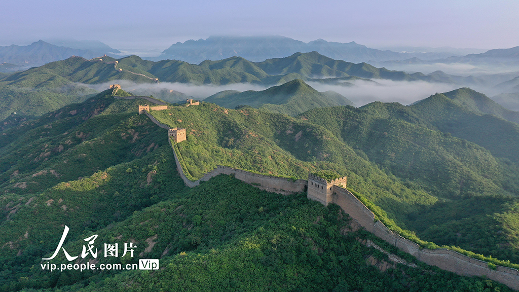 北京密云:蟠龍山長城晨霧縹緲景美如畫【5】
