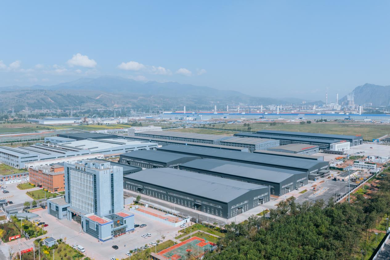 俯瞰大通北川工業園區。邱活攝