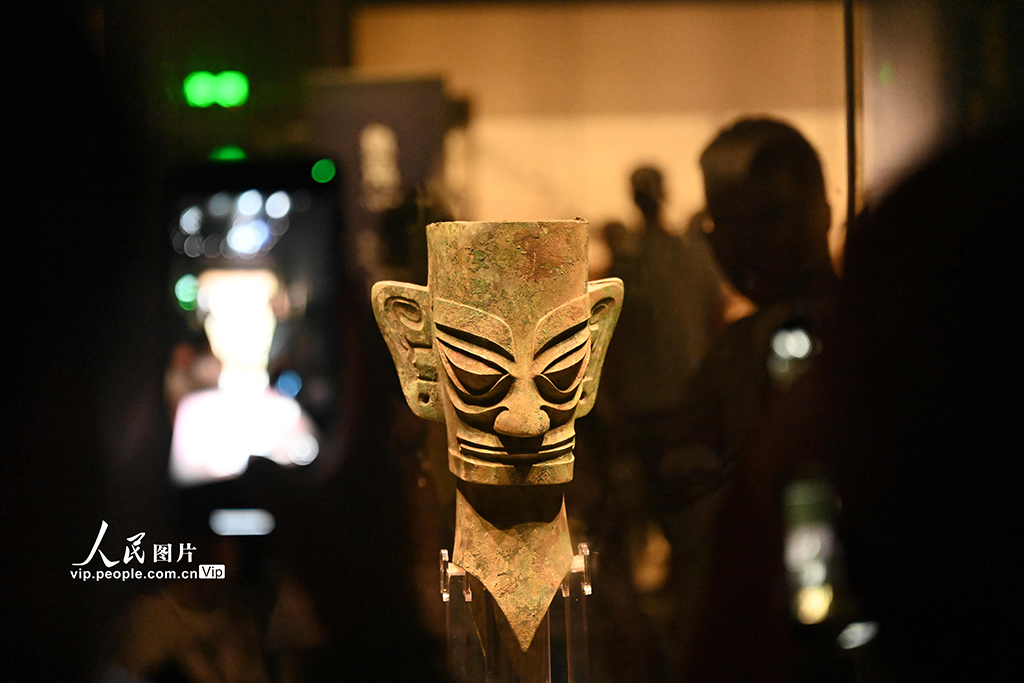 四川成都：暑假博物館參觀熱