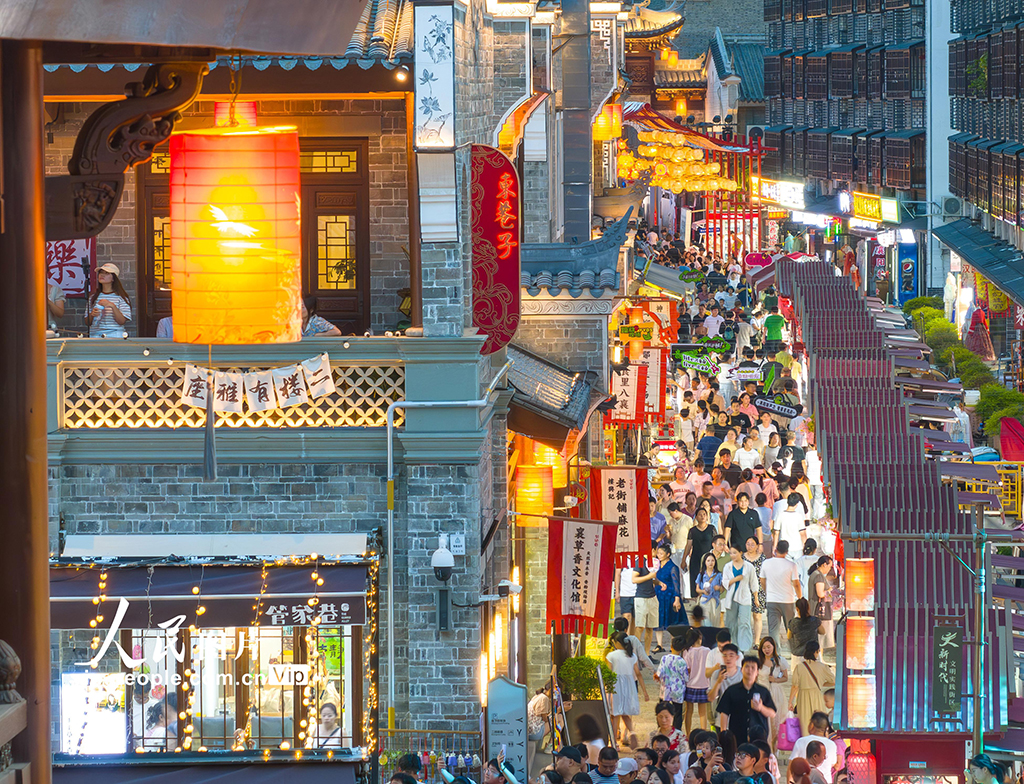 湖北襄陽：古城“夜經濟”紅火【2】