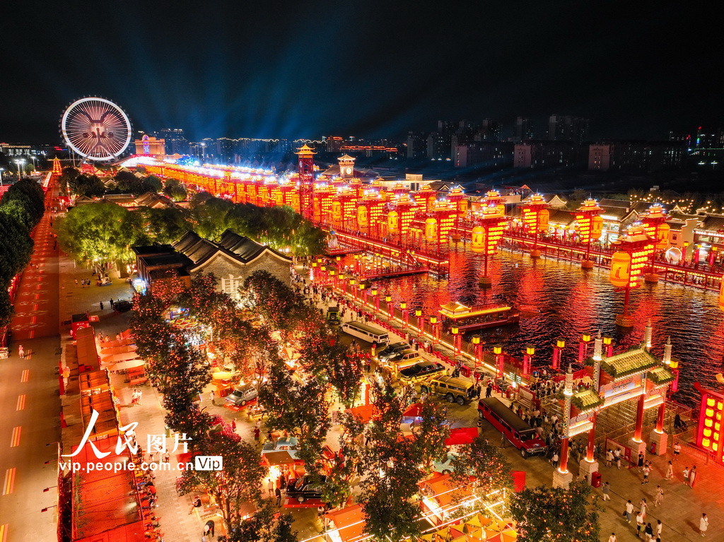 河北唐山：河頭老街人氣旺【5】