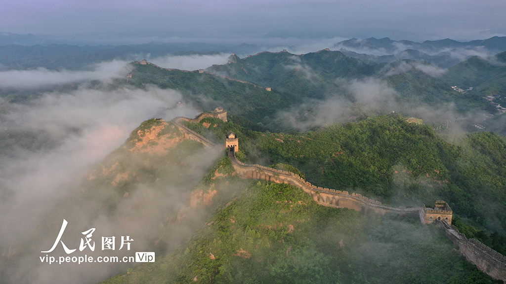 河北灤平：金山嶺長城現云海景觀【3】