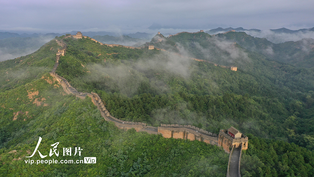 河北灤平：金山嶺長城現云海景觀【5】