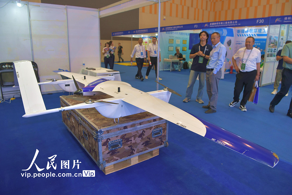 第七屆中國(克拉瑪依)國際石油天然氣及石化技術裝備展舉行【3】