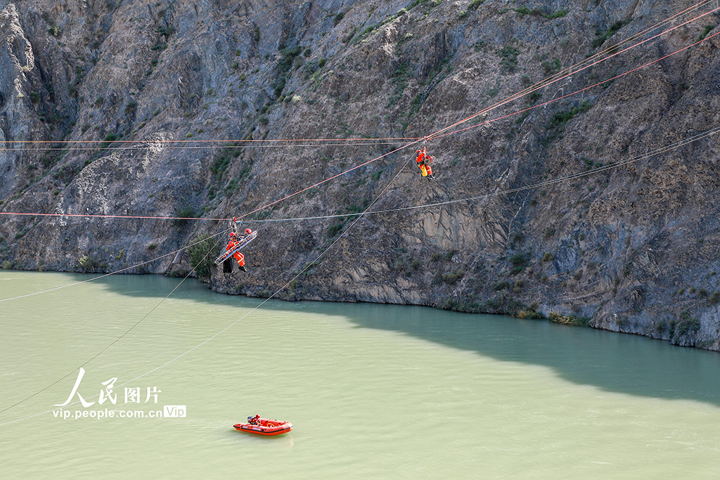 甘肅張掖:高空練真功【4】