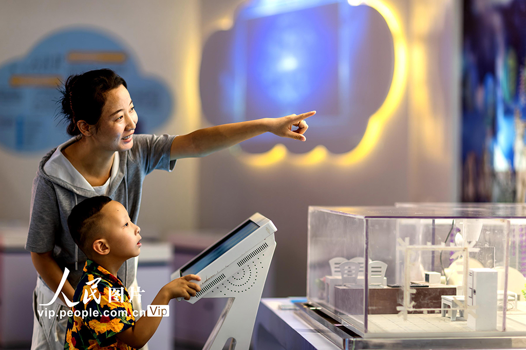 甘肅高臺:科技館里度暑假【2】