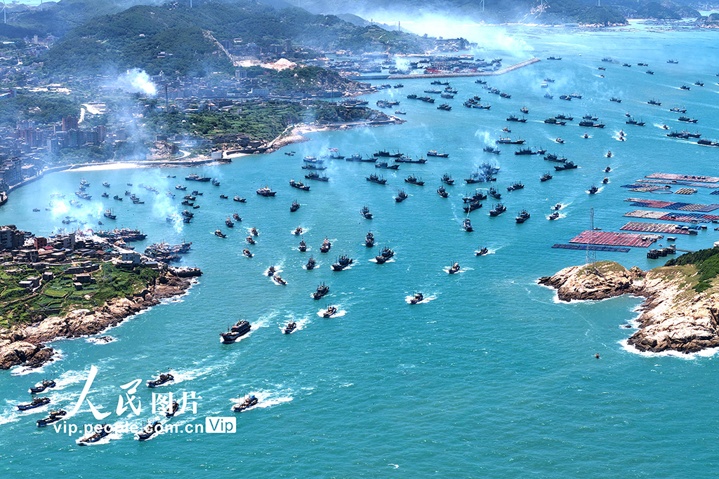 福建連江：千帆競發 出海開捕【2】