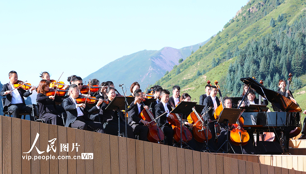 祁連山交響音樂會在山丹馬場奏響【5】