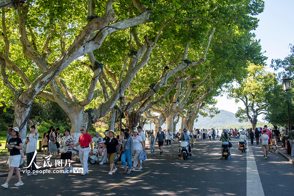 浙江杭州：西湖景區迎客來【3】
