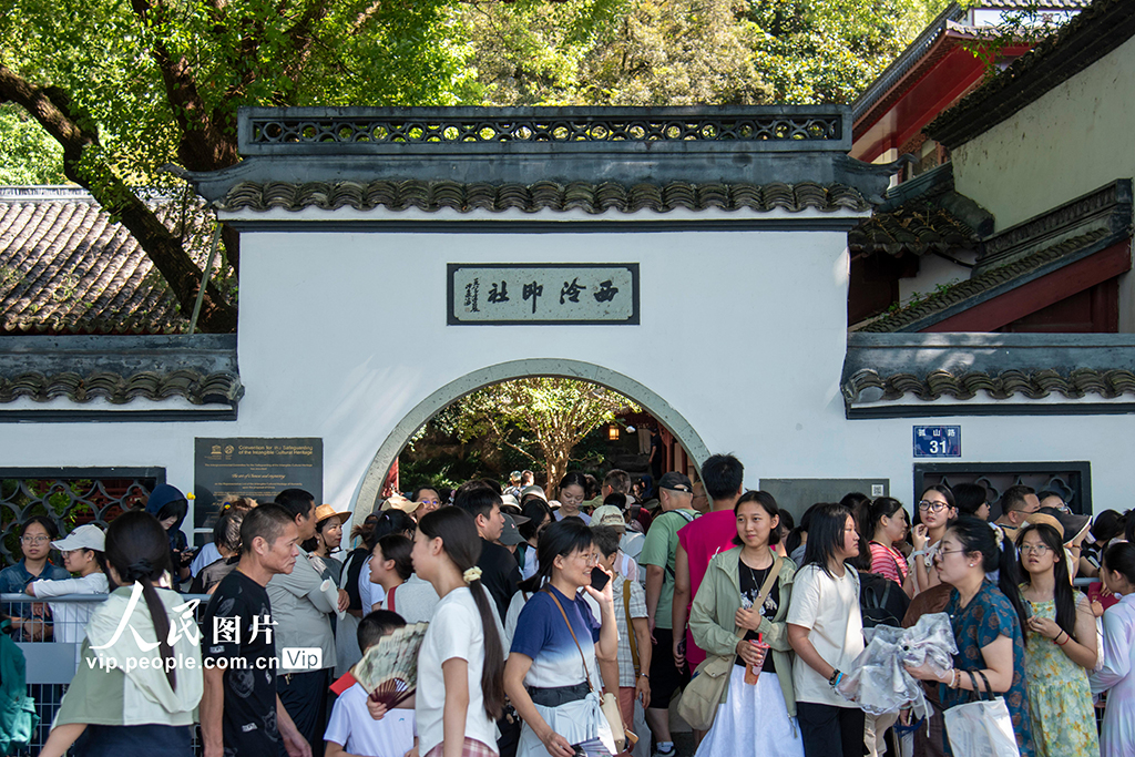 浙江杭州：西湖景區迎客來【4】