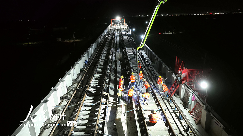 浙江德清：杭德市域鐵路錯峰施工保進度【5】