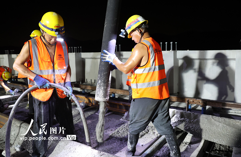 浙江德清：杭德市域鐵路錯峰施工保進度【3】