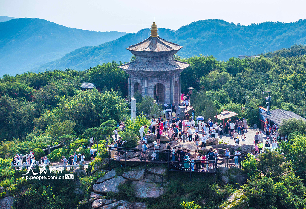 江蘇連云港：花果山游人如織【5】