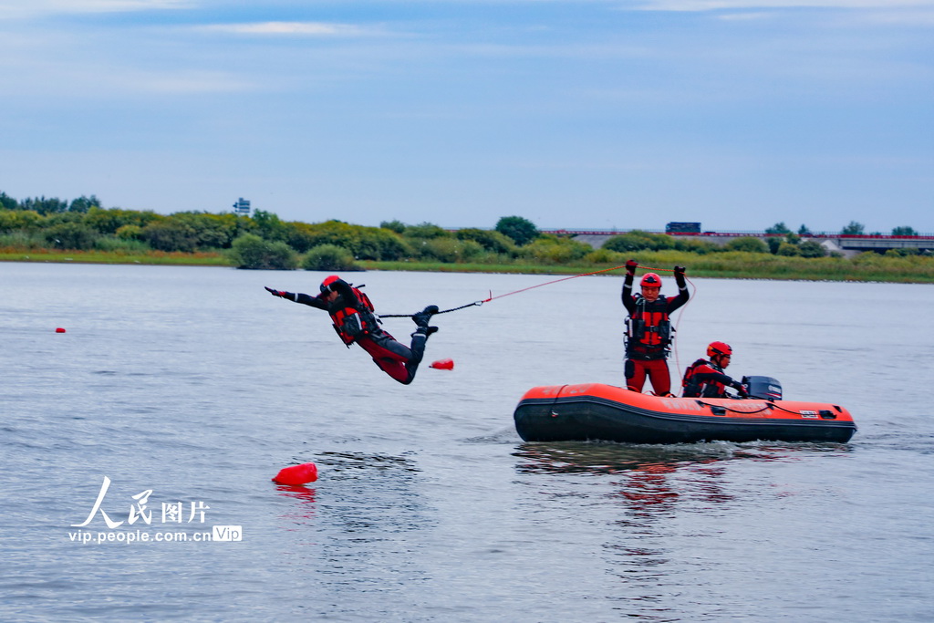 黑龍江哈爾濱:森林消防支隊舉行應急救援演練【3】