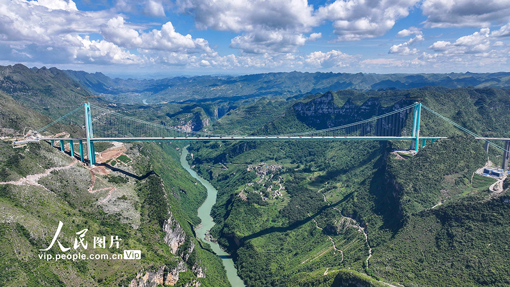 貴州：花江峽谷大橋進行96輛車靜載試驗【8】